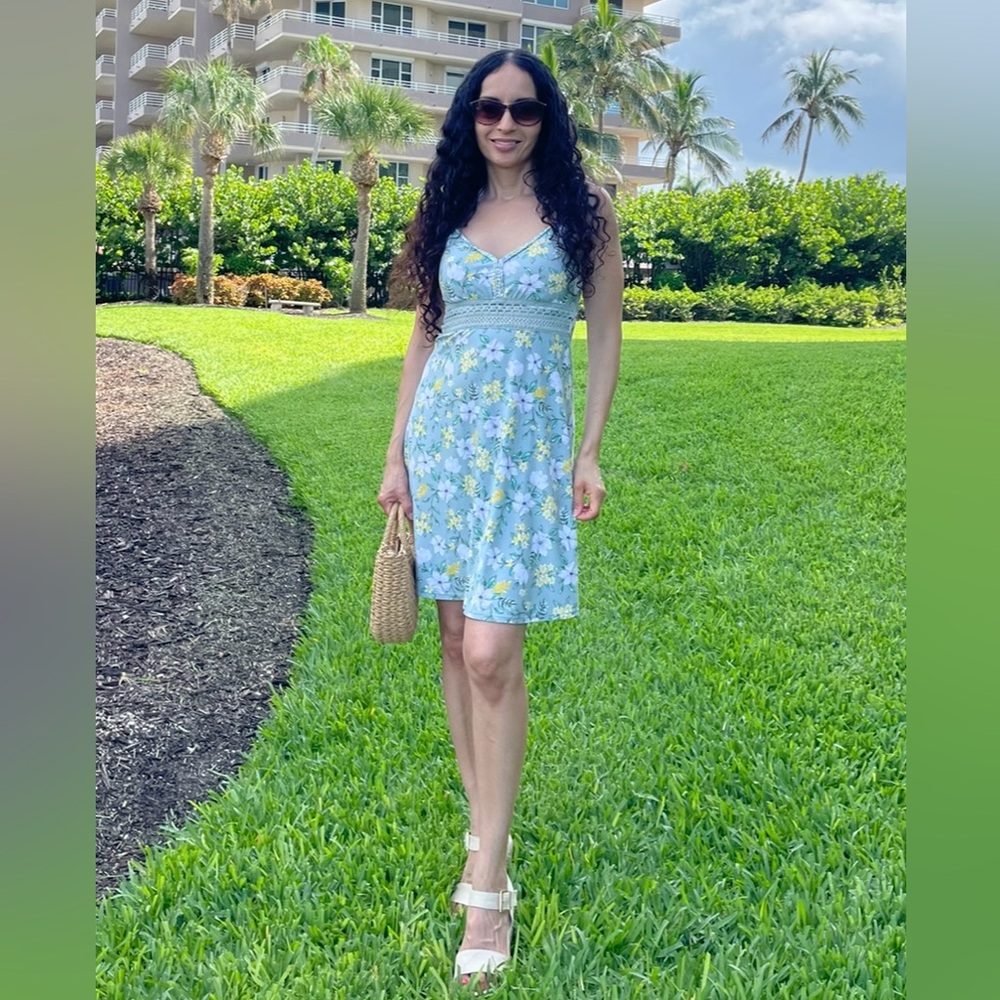 No Boundaries- Juniors flower Print Dress